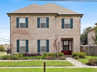 1369 Seminole Ave, Metairie, LA 70005