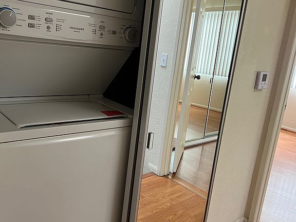 5th image of 223 N Adams St #3