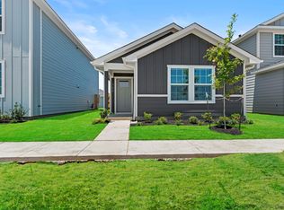 306 Nizao Ln, Bastrop, TX 78602