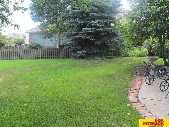 5th image of 2635 Park Place Cir