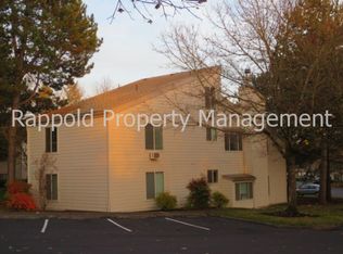 10356 SW Trapper Ter, Beaverton, OR 97008