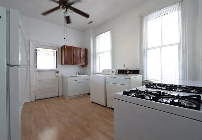 1411 W Lexington St #2 — Photo 15