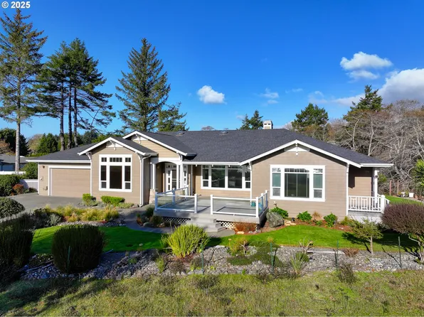 96546 Sunridge Ter, Brookings, OR 97415