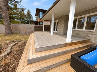 32 Belvedere Dr, Oakville, ON L6L4B6