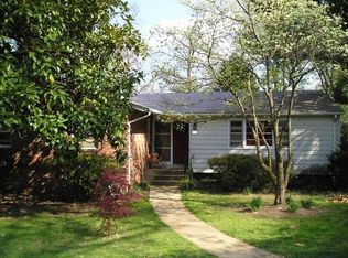 410 Upham Pl NW, Vienna, VA 22180