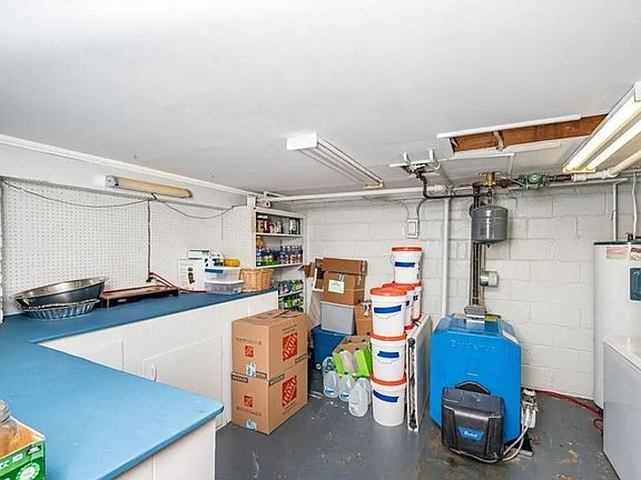 5th image of 489 Park Ave