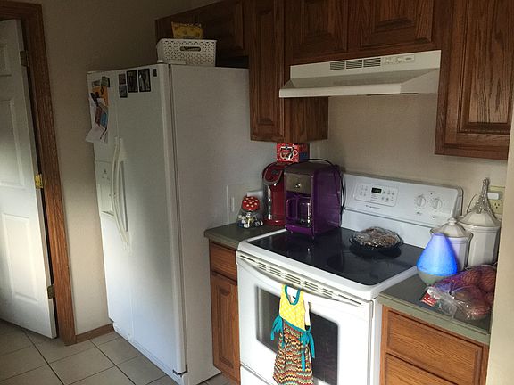 2nd image of 426 E Douglas Ave