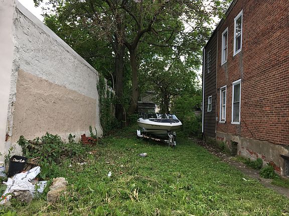 5th image of 7112 Greenway Ave