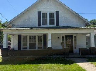 313 Holmes St, Frankfort, KY 40601