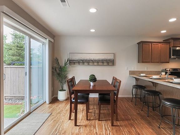 5th image of 24030 SE 262nd Pl
