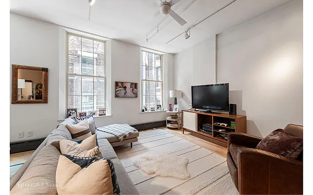 Rented by Douglas Elliman | media 11