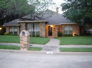 220 Toler Dr, Mesquite, TX 75149