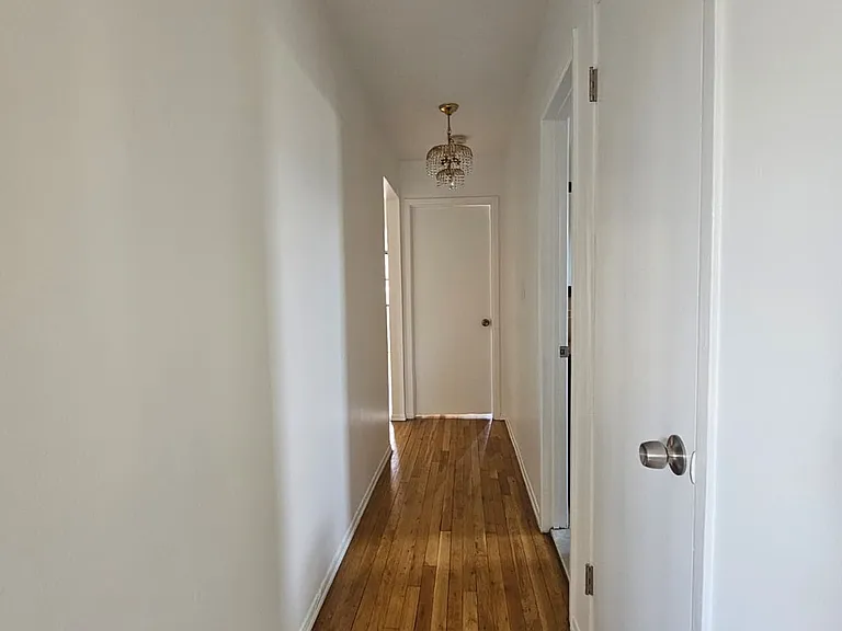 45-05 Astoria Blvd N #2A — Photo 15