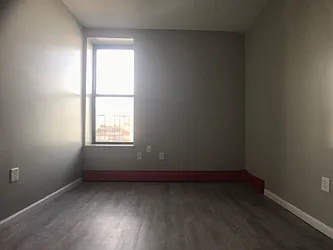 Rented by Evergreen Apartments BK