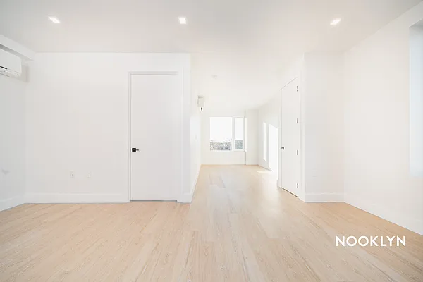 Rented by Nooklyn NYC LLC | media 5