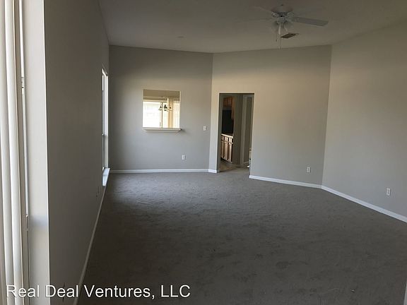 2nd image of 4074 Pebble Brooke Cir