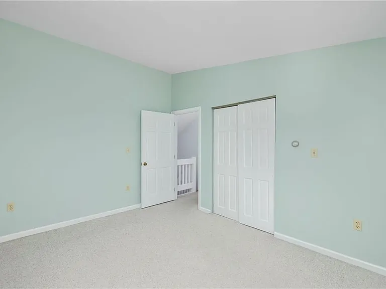 79 Boyce Ave — Photo 26