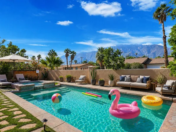 2990 N Biskra Rd, Palm Springs, CA 92262