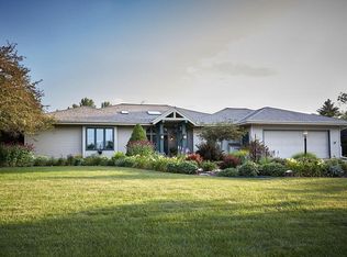 N7062 High View Dr, Sheboygan, WI 53083