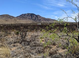 On W, Cochise, AZ 85606