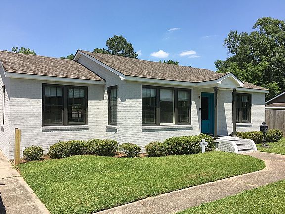 2nd image of 7153 Government St