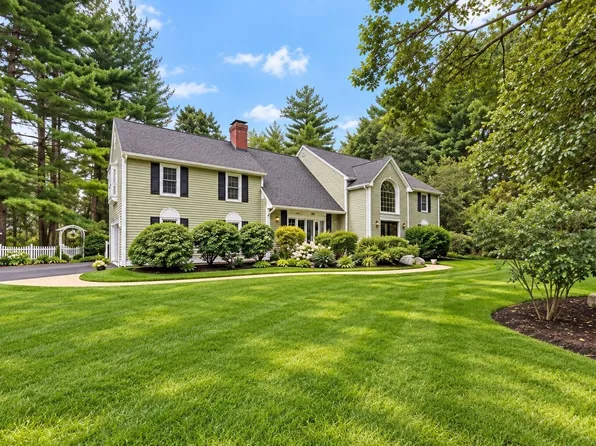 66 Farrington Ln, Marlborough, MA 01752