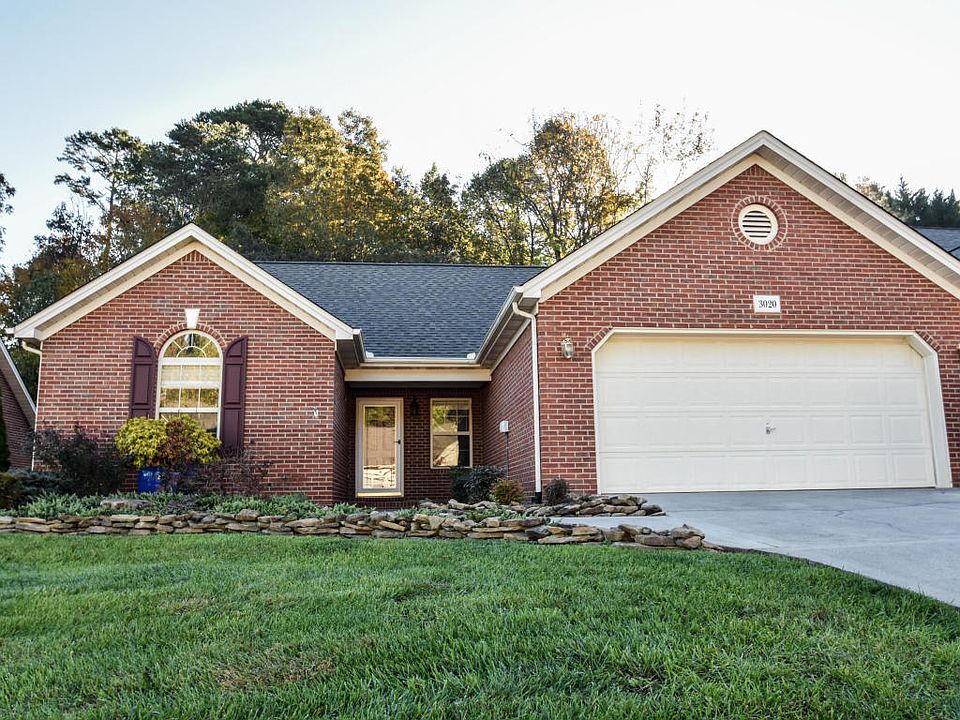 1st image of 3020 Ginnbrooke Ln