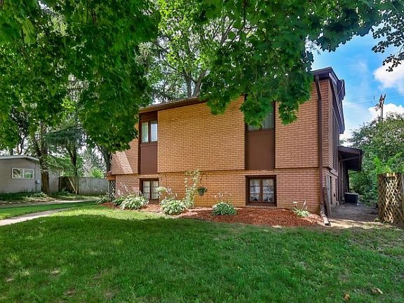 4th image of 2034 Springbrook Rd