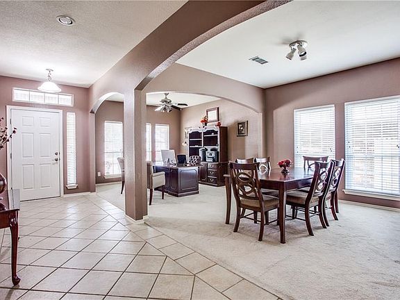 5th image of 7956 Glenway Dr