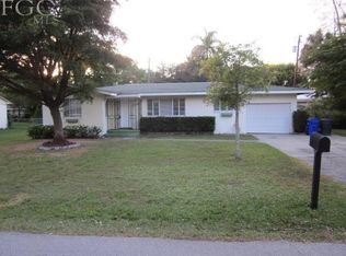 2520 Columbus St, Fort Myers, FL 33901