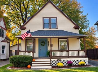 3856 W 17th St, Cleveland, OH 44109