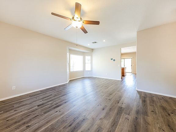 5th image of 3405 N 129th Dr
