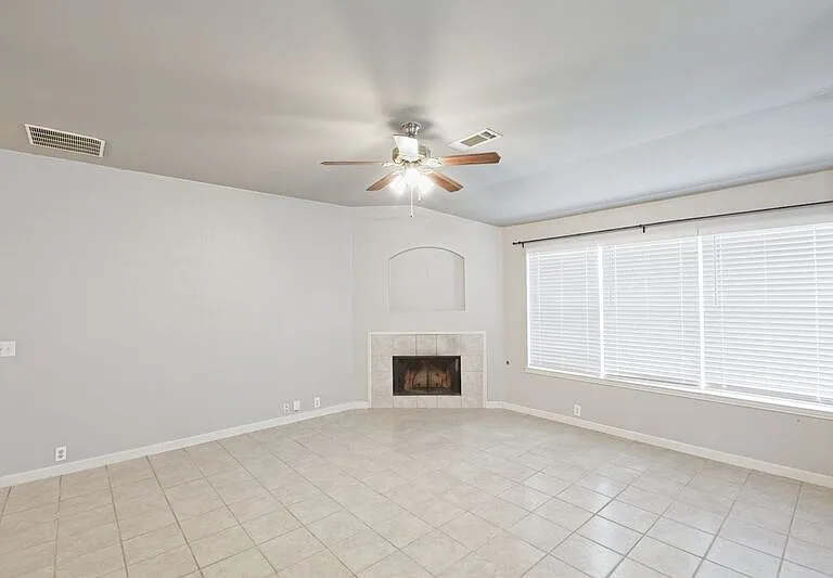 2309 Mallard Dr — Photo 14