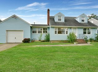 909 Clairmore Ave, Lanoka Harbor, NJ 08734