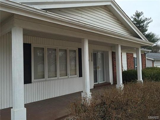 2nd image of 3938 Windemer Dr
