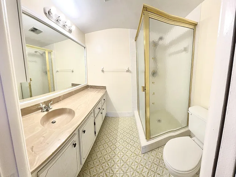 6070 NW 64th Ave #204 — Photo 13