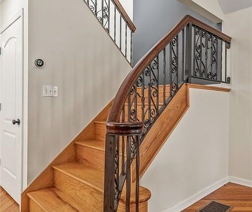 5th image of 1450 W 48th St