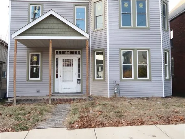 225 N 1st St, Jeannette, PA 15644