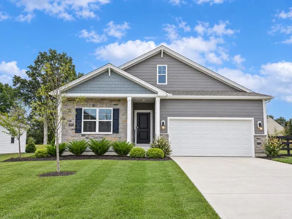 3692 Heritage Farm Ln, Amelia, OH 45102