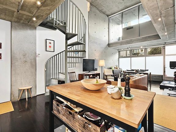 5th image of 855 Folsom St APT 118