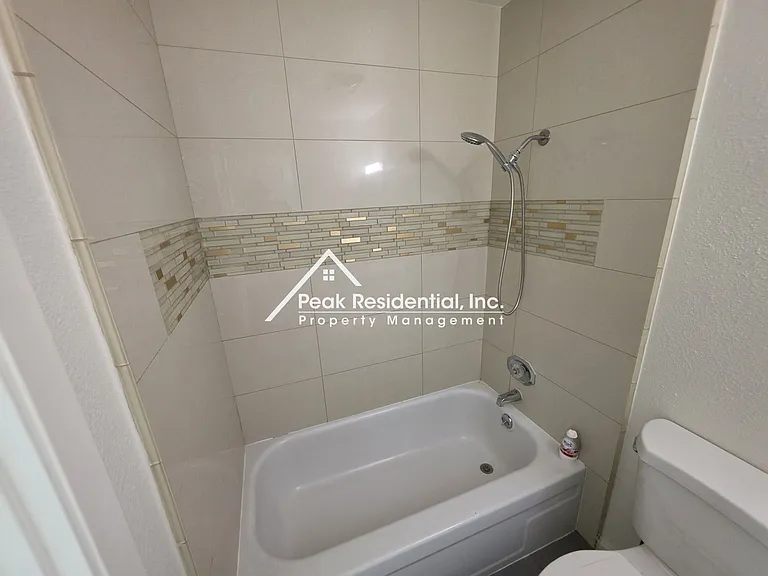 4431 Palm Ave #3 — Photo 17