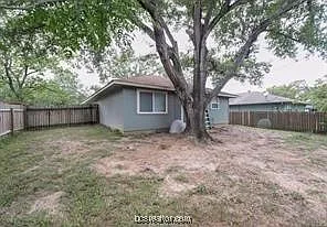 3405 Dallis Dr — Photo 21