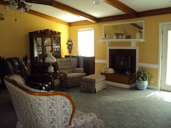 4th image of 304 Gainey Dr