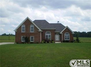 633 Jackson Rd, Portland, TN 37148