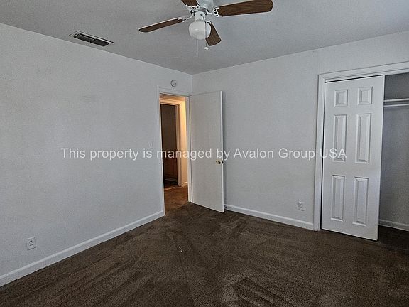 5th image of 9106 Altamont Ave W
