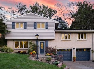 135 Matterhorn Rd, Monroeville, PA 15146