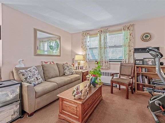 3rd image of 58-45 246th Crescent #Upper
