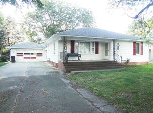320 SW 3rd St, Ogden, IA 50212