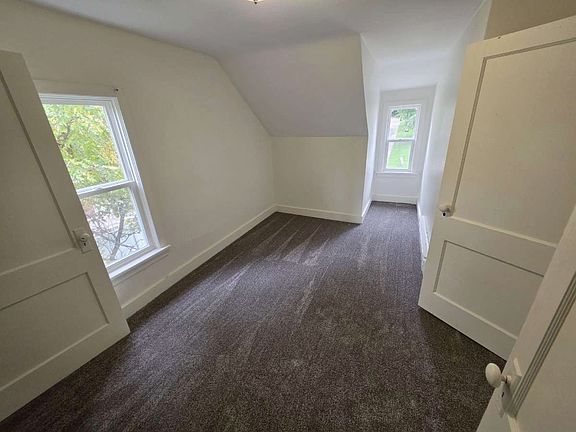 2nd image of 318 W 4th St