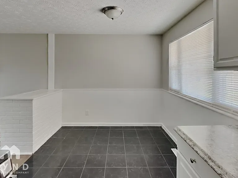 1739 Pickering Dr — Photo 6